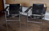 PAIR LE CORBUSIER STYLE BASCUL