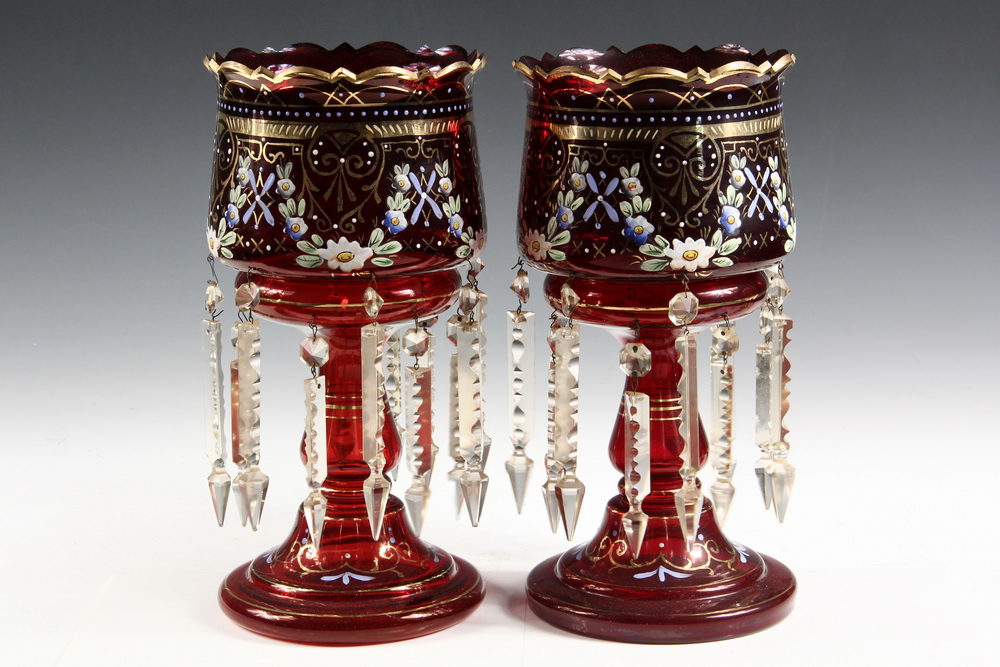 PAIR MANTEL LUSTRES - Pair of