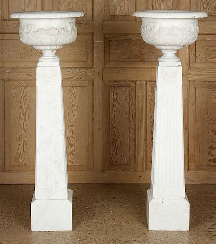 PAIR MARBLE NEOCLASSICAL DOLPHIN