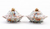 PAIR MASON'S IMARI STYLE HEXAG