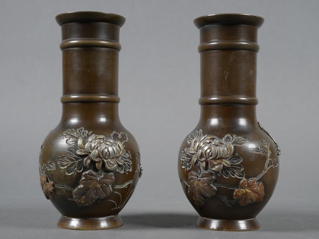 PAIR MEIJI BRONZE SILVER JAPANESE