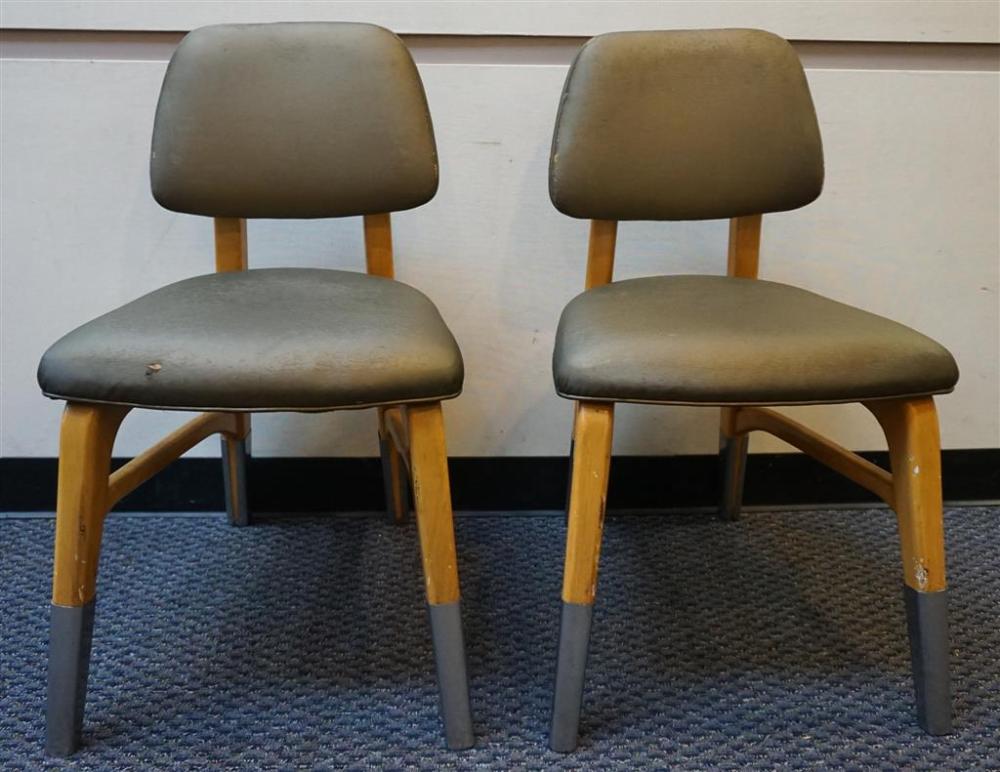 PAIR MID-CENTURY MODERN MAPLE