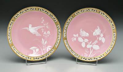 Pair Mintons pate-sur-pate
