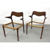 Pair Niels Moller Dining chair