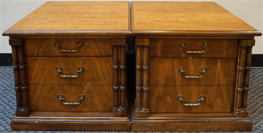 PAIR OAK SIDE TABLESPair Oak Side