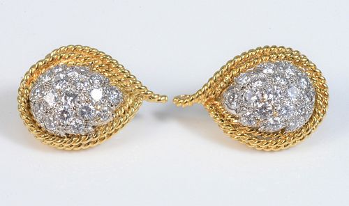PAIR OF 14 KARAT GOLD AND WHITE