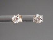 PAIR OF 14-KARAT WHITE-GOLD AN