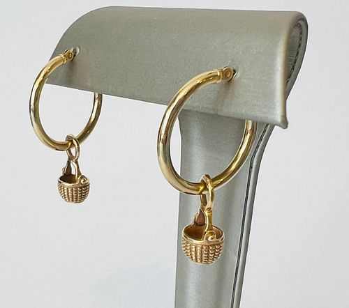 PAIR OF 14K GOLD GLENAAN