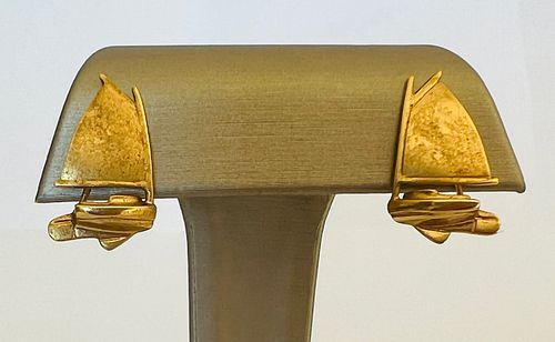 PAIR OF 14K YELLOW GOLD CATBOAT