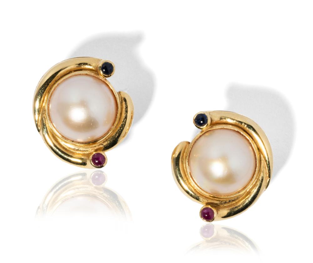 PAIR OF 18 KARAT YELLOW GOLD,