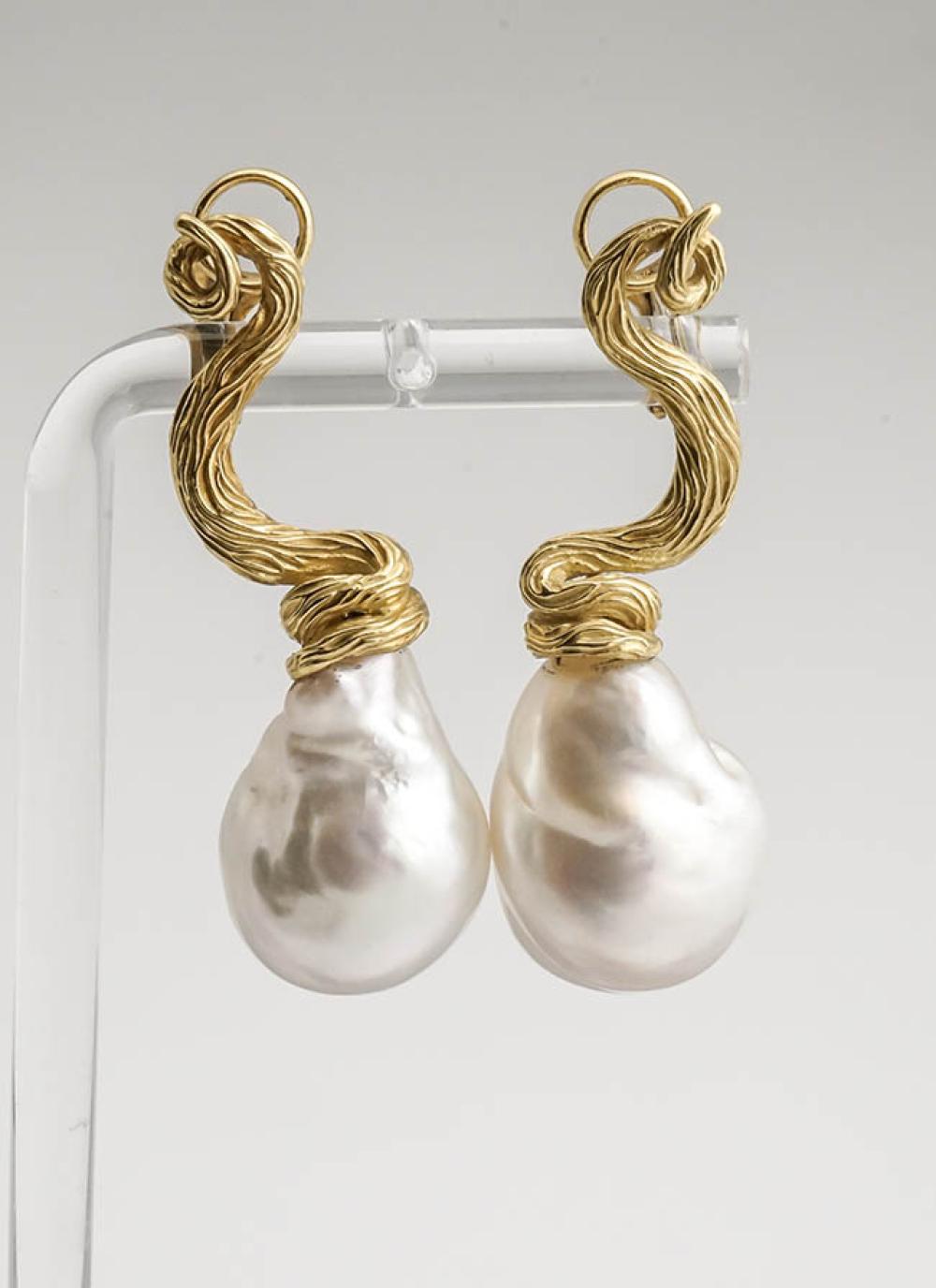 PAIR OF 18-KARAT YELLOW-GOLD AND