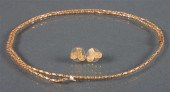 Pair of 18K yellow gold post-e