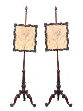 Pair of 19th century carved En