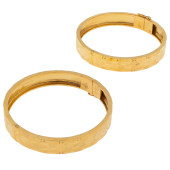 PAIR OF 24K YELLOW GOLD BANGLE