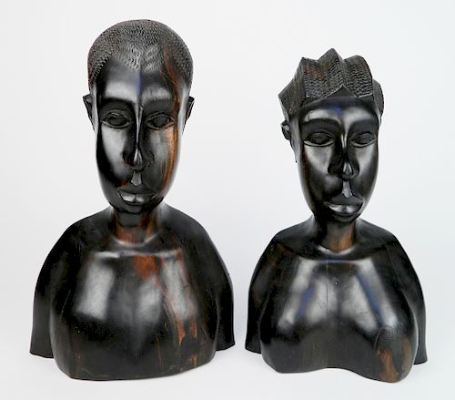 PAIR OF AFRICAN TEAK WOOD BUSTSPair