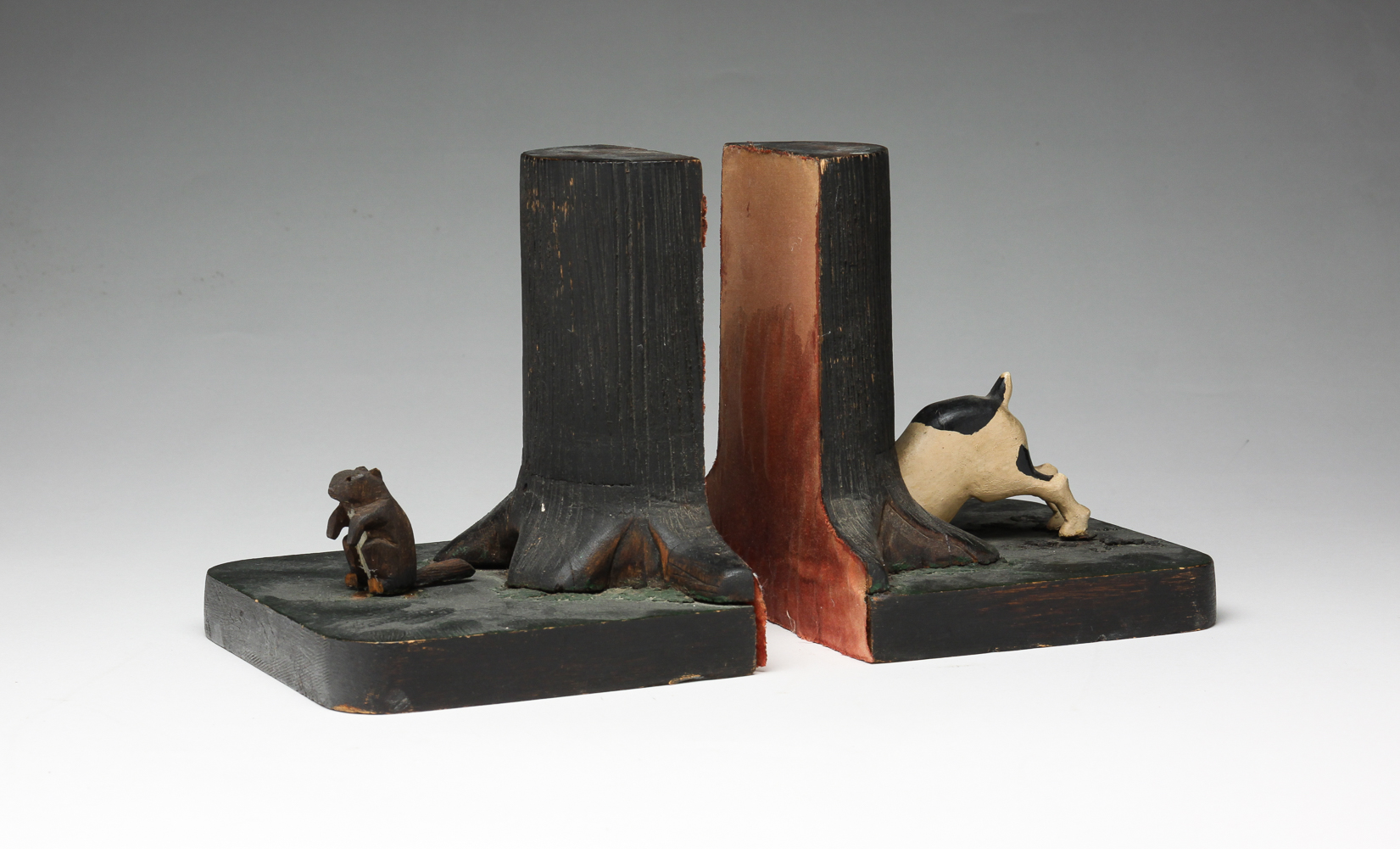 PAIR OF AMERICAN FOLKSY DOG