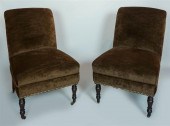 PAIR OF AMERICAN MAHOGANY SLIP