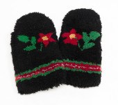 PAIR OF AMERICAN WOOL MITTENS.