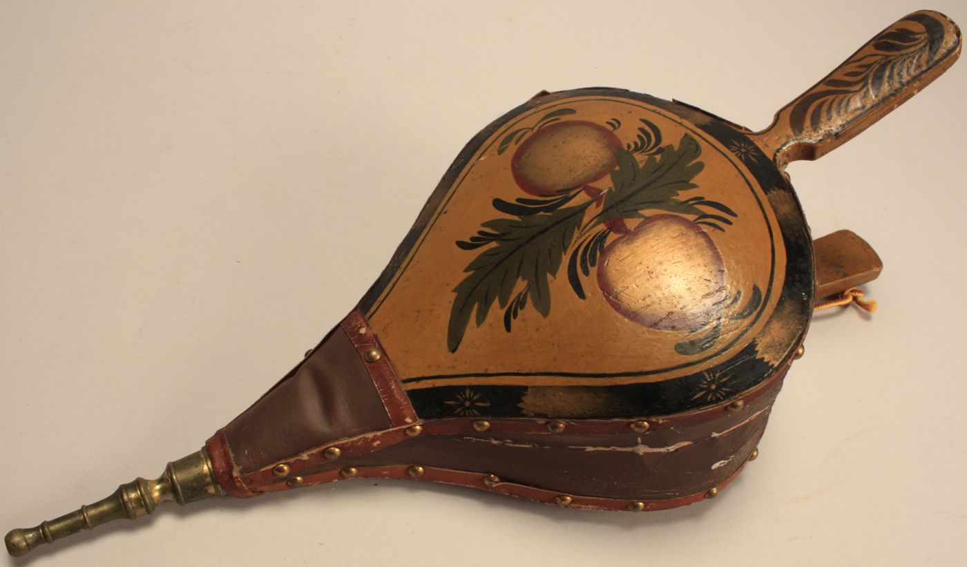 PAIR OF ANTIQUE AMERICAN