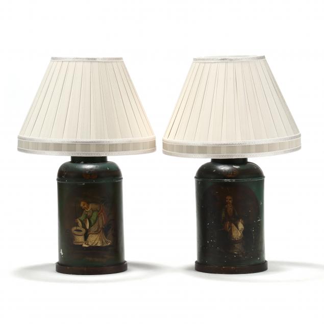 PAIR OF ANTIQUE CHINOISERIE