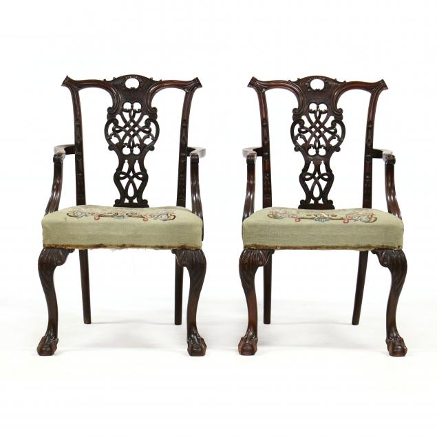 PAIR OF ANTIQUE ENGLISH CHIPPENDALE