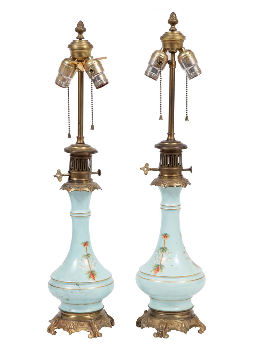 PAIR OF ANTIQUE FRENCH PORCELAIN