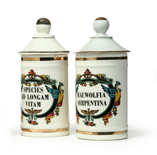 **********PAIR OF APOTHECARY JARS.