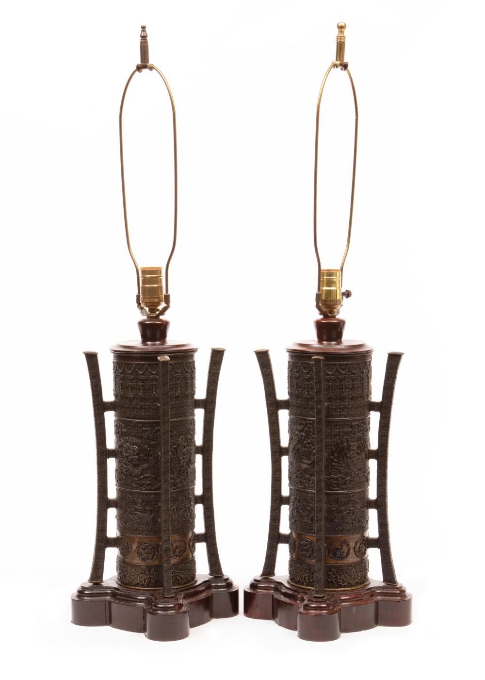 PAIR OF ARCHAISTIC CHINESE BRONZE