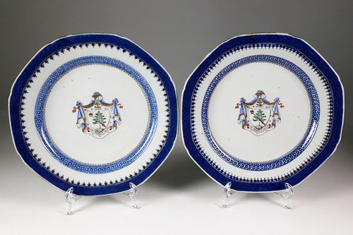 PAIR OF ARMORIAL CHINA TRADE DINNER