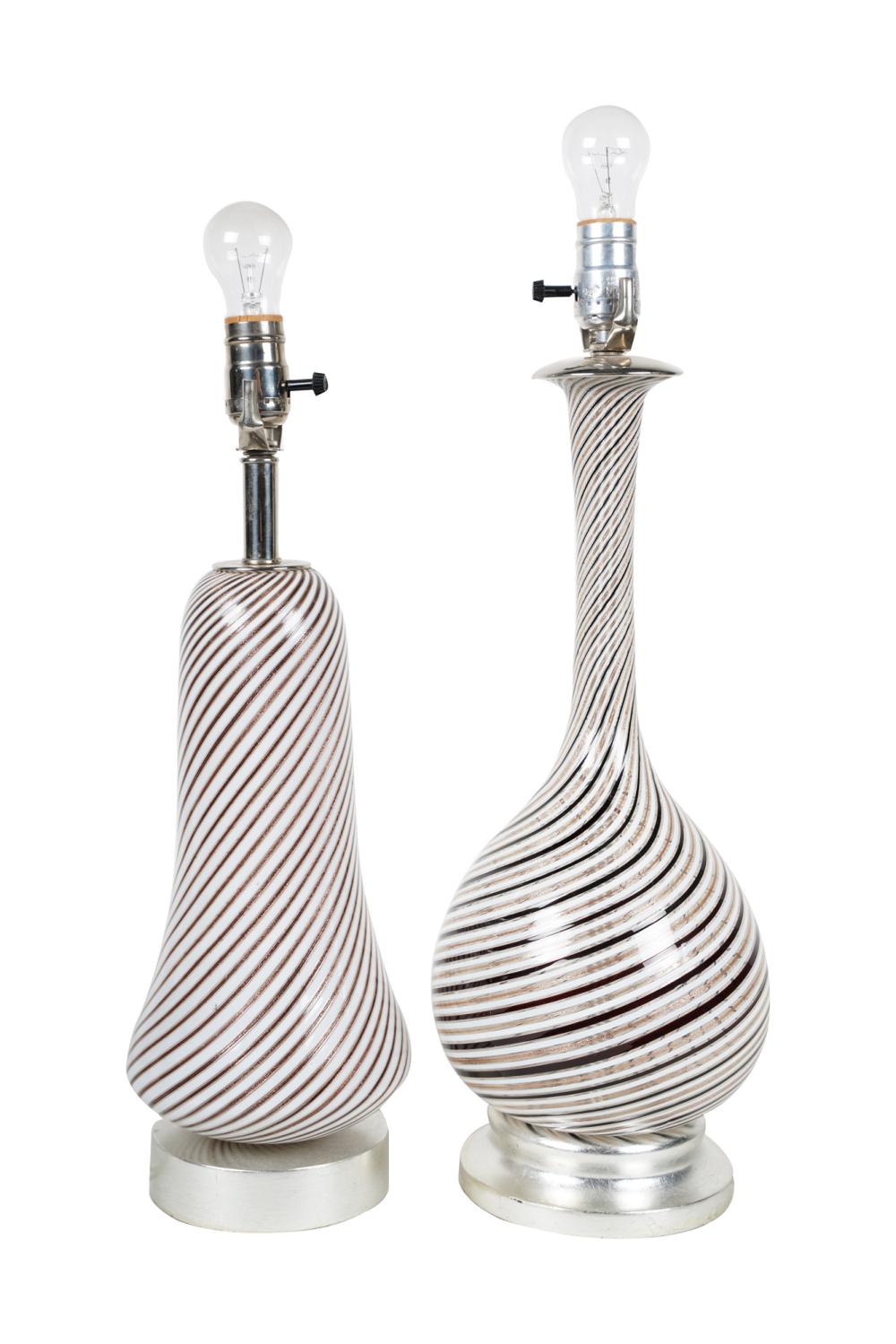 PAIR OF ART GLASS TABLE LAMPSthe