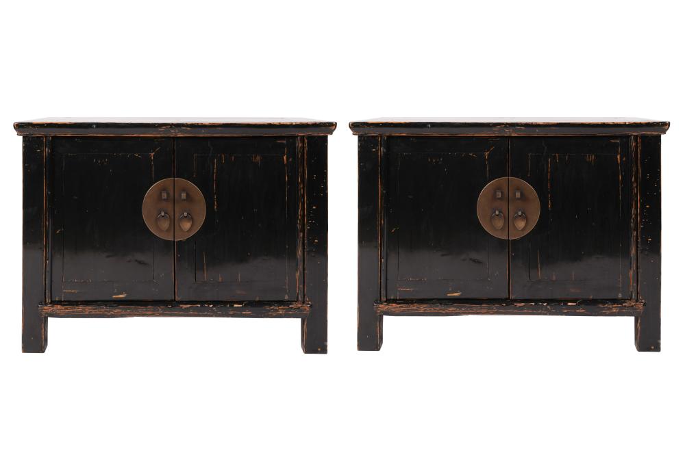 PAIR OF ASIAN-STYLE LACQUERED
