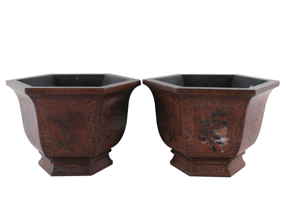 PAIR OF ASIAN WOOD FLOWER