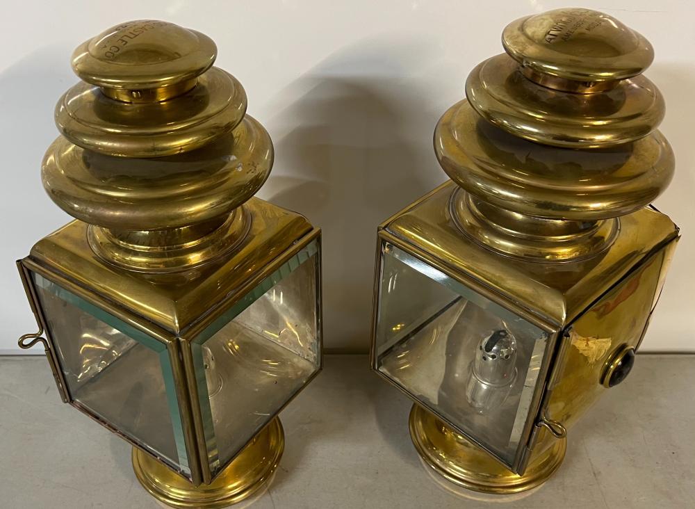 PAIR OF ATWOOD CASTLE MODEL 24 SIDE