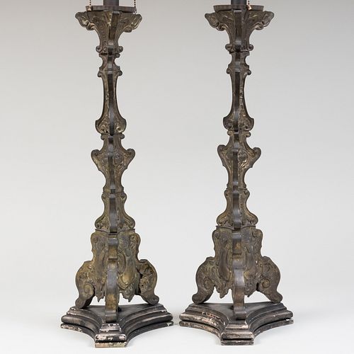 PAIR OF BAROQUE STYLE REPOUSSÃ©