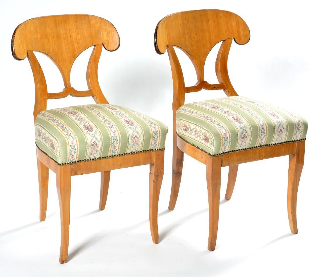 PAIR OF BIEDERMEIER SOUTH GERMAN
