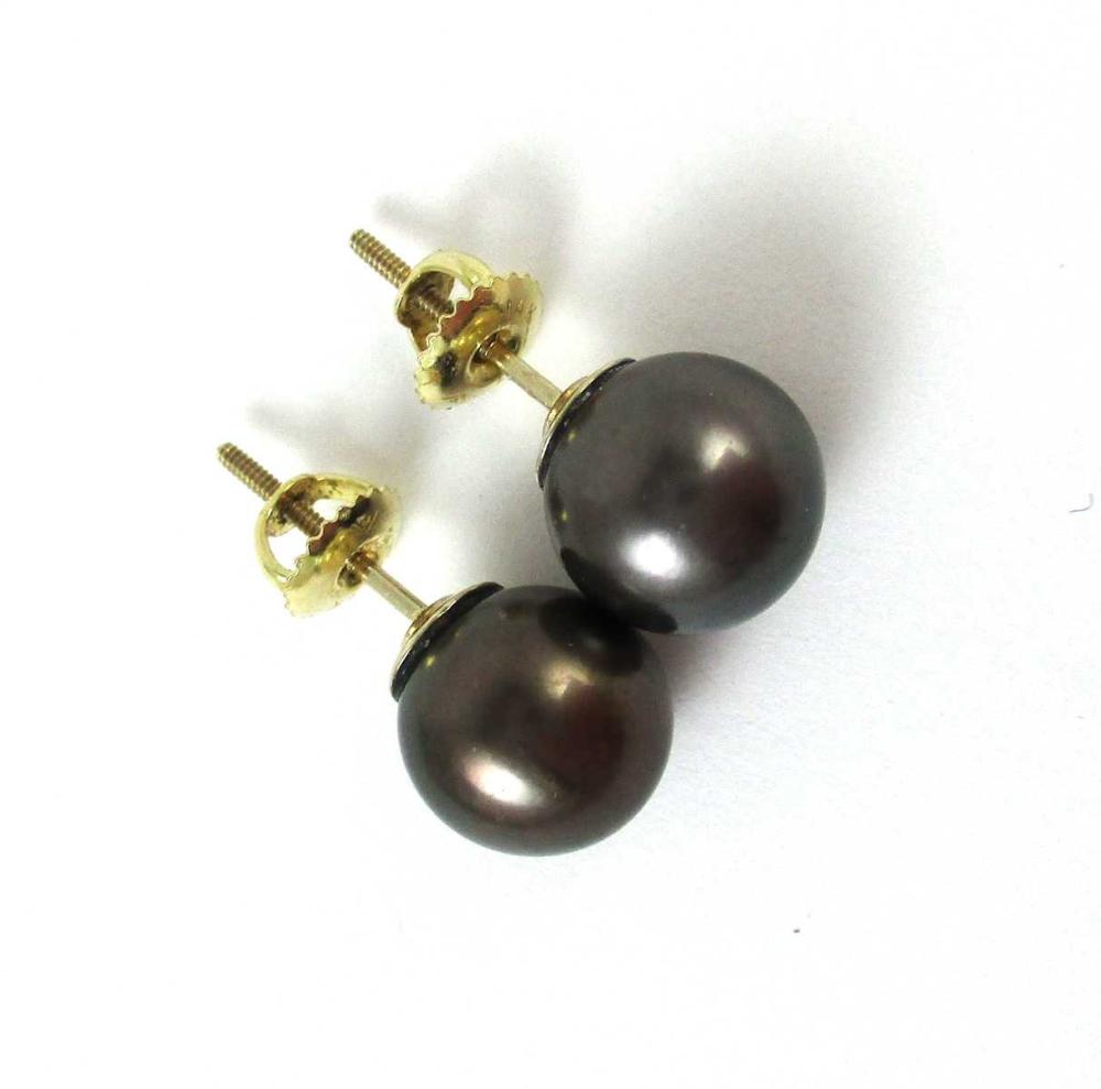 PAIR OF BLACK PEARL AND FOURTEEN
