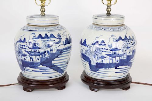 PAIR OF BLUE AND WHITE CANTON STYLE