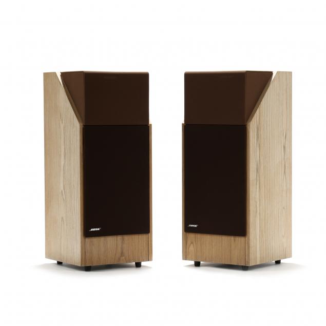 PAIR OF BOSE 601 SERIES III