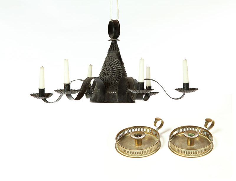 PAIR OF BRASS CHAMBERSTICKS AND TIN