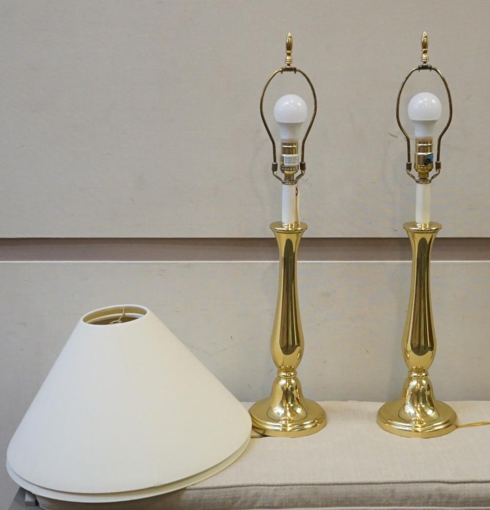PAIR OF BRASS TABLE LAMPSPair of