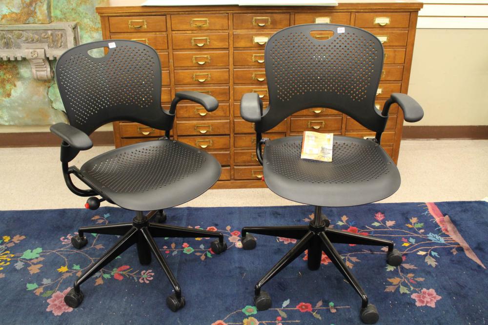 PAIR OF 'CAPER XR' MULTIPURPOSE