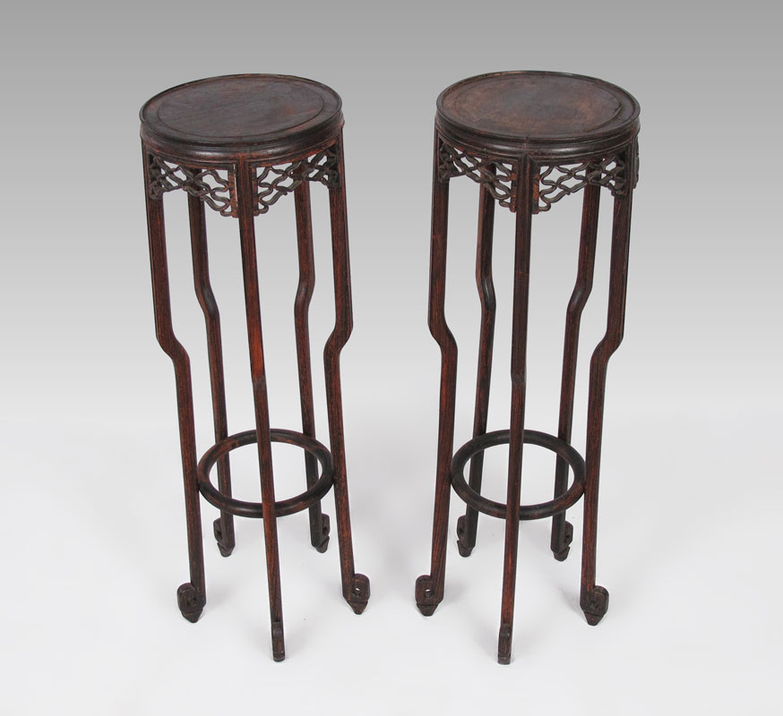 PAIR OF CARVED CHINESE FERN STANDS: