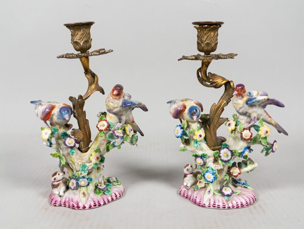 PAIR OF CHELSEA STYLE PORCELAIN