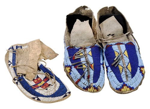 PAIR OF CHEYENNE MOCCASINS AND