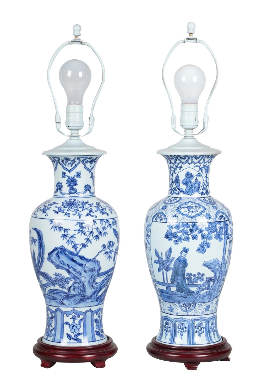 PAIR OF CHINESE BLUE & WHITE