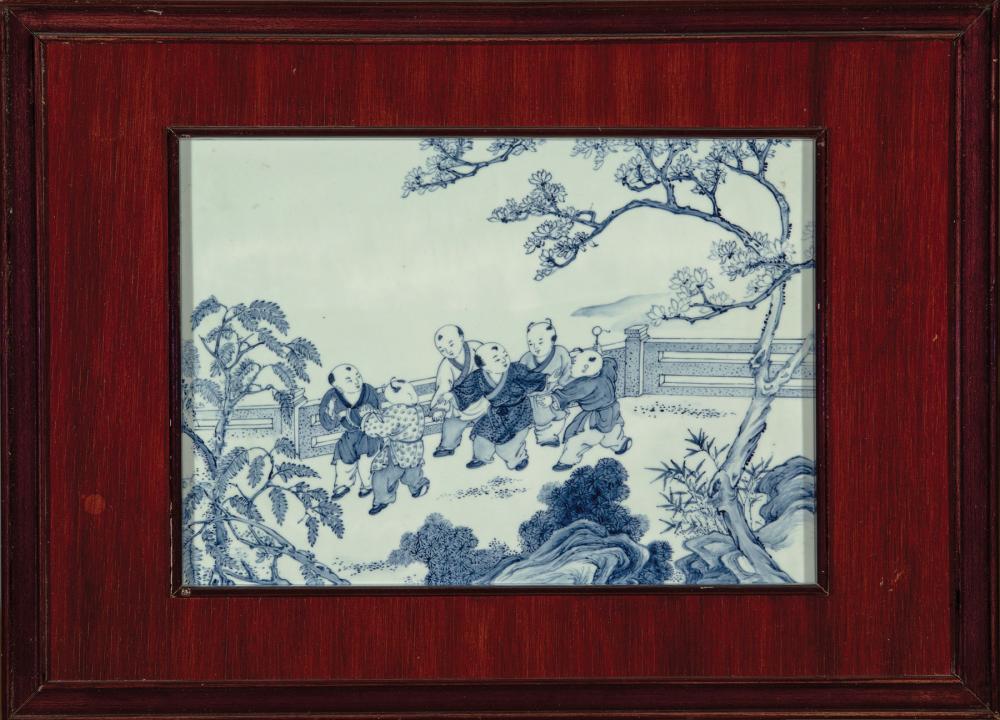 PAIR OF CHINESE BLUE AND WHITE