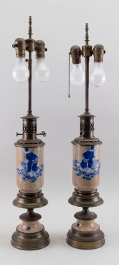PAIR OF CHINESE BLUE AND WHITE