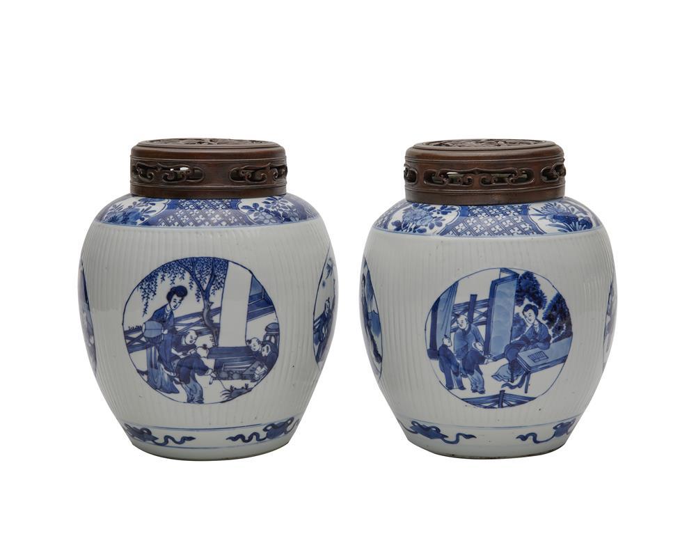 PAIR OF CHINESE BLUE AND WHITE