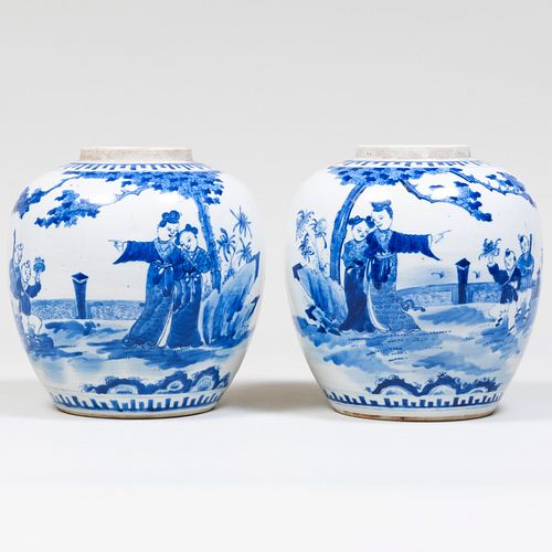 PAIR OF CHINESE BLUE AND WHITE
