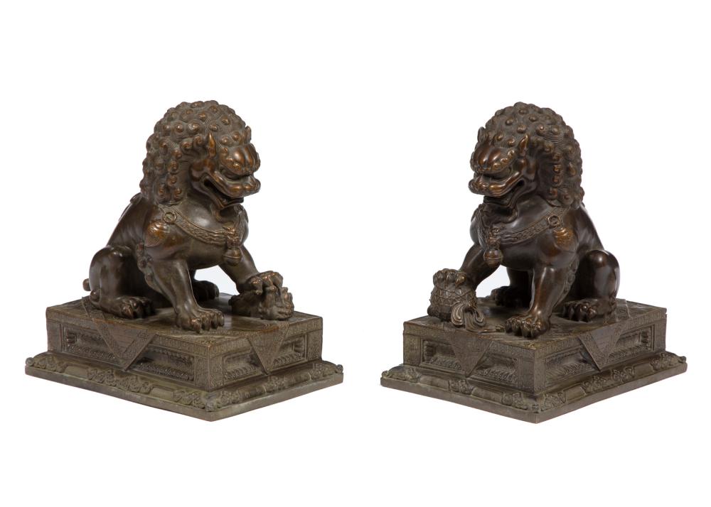 PAIR OF CHINESE BRONZE BUDDHIST